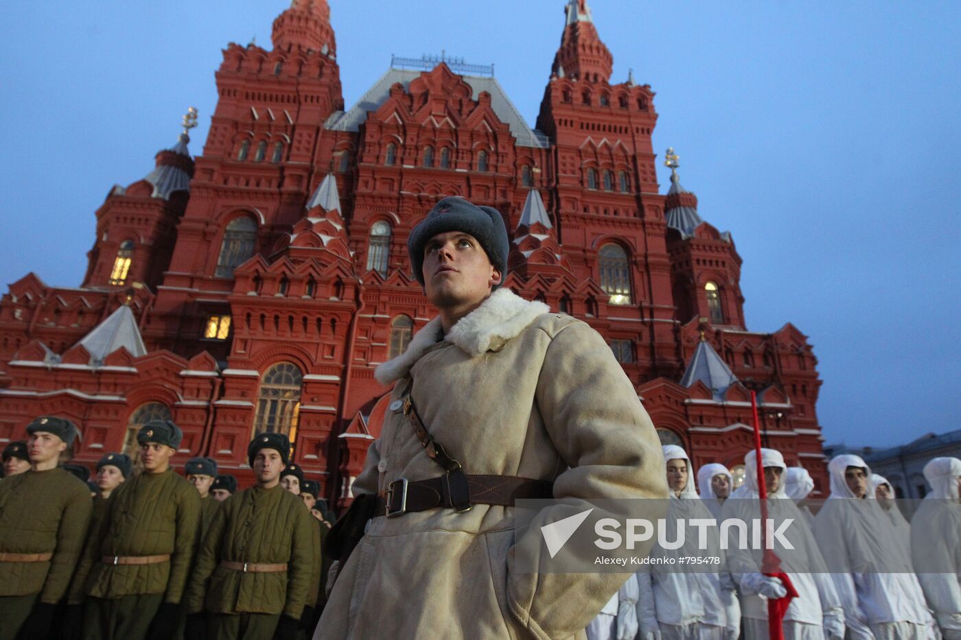 Moscow holds rehearsal of march to recreate 1941 parade