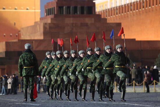 Moscow holds rehearsal of march to recreate 1941 parade