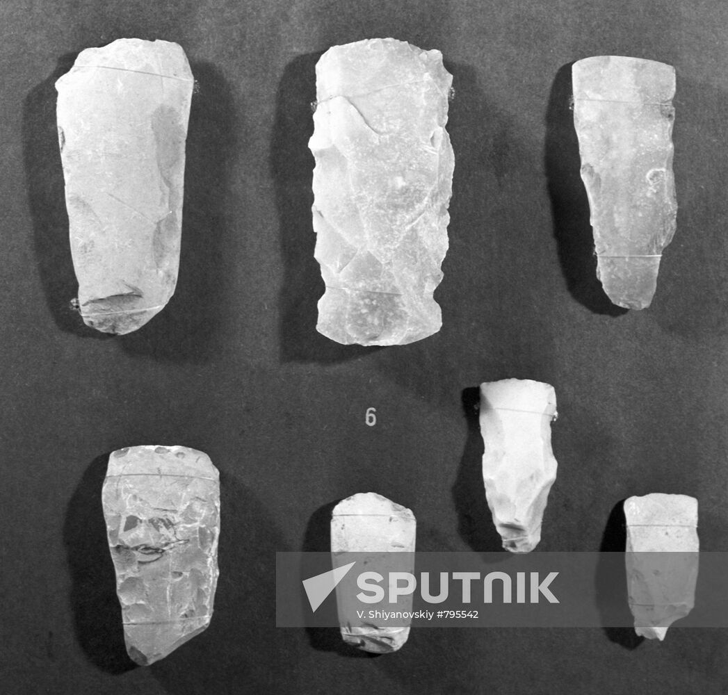 Flint ritual knives