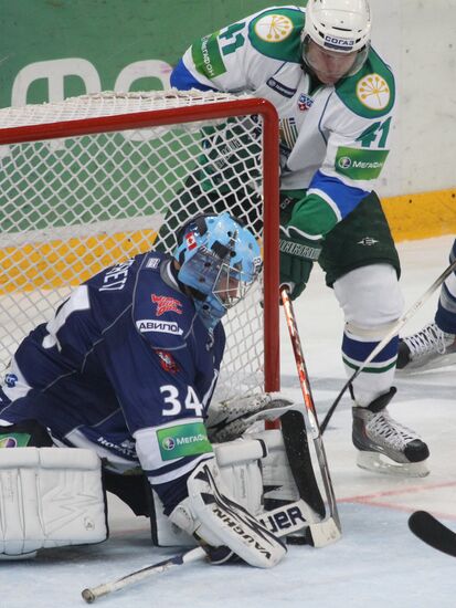KHL: Dynamo Moscow vs. Salavat Yulayev Ufa