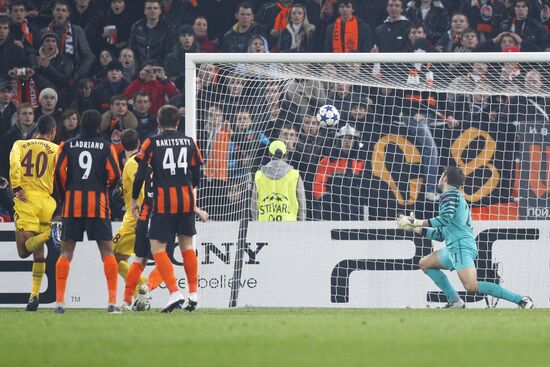 UEFA Champions League: Shakhtar Donetsk vs. Arsenal