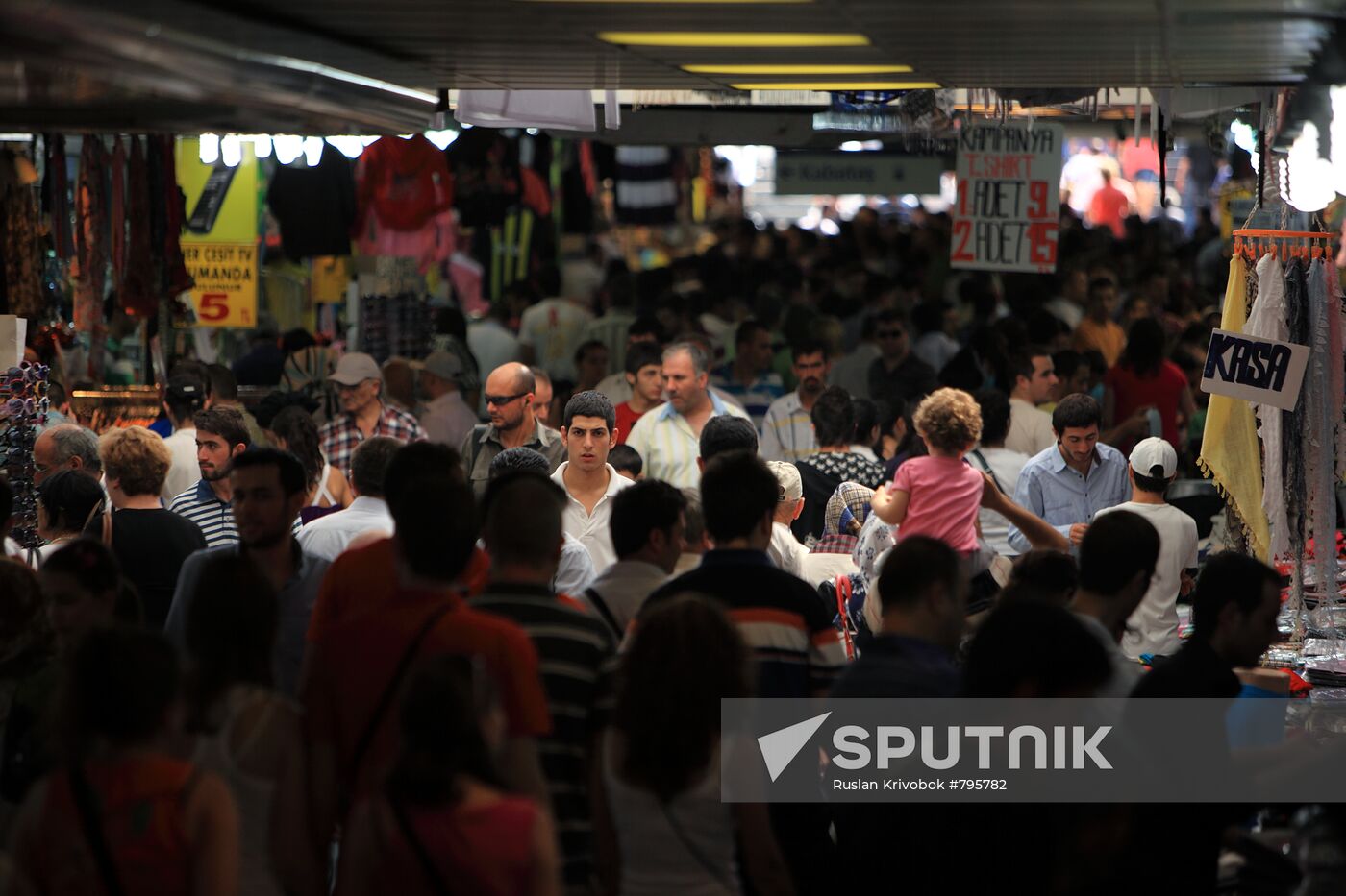 Flea market in Istanbul
