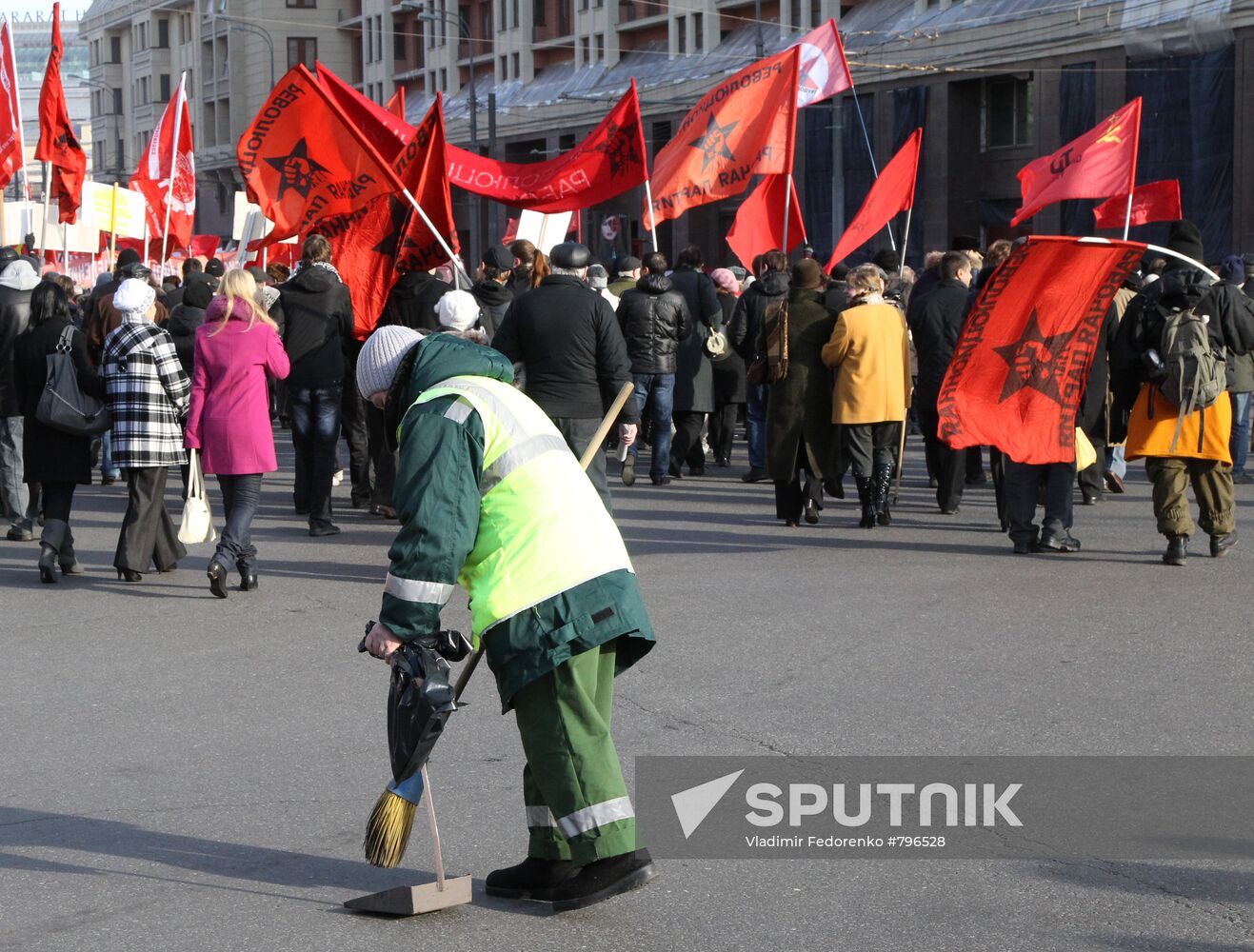Communists march in Moscow on October Revolution day