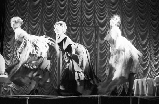 Performance "A Profitable Post"