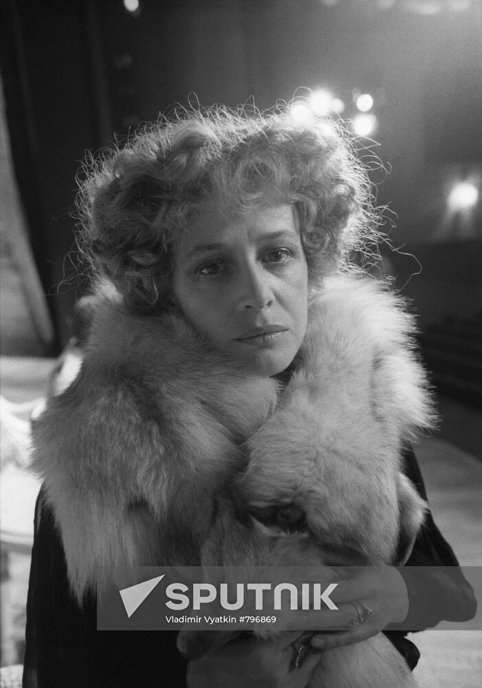 Moscow's Sovremennik Theater actress Marina Neyolova