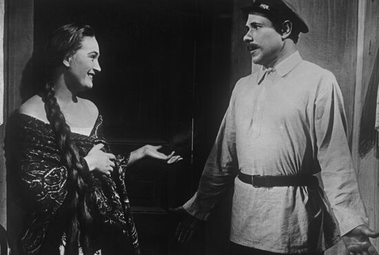 Lyudmila Khityayeva and Fyodor Shmakov