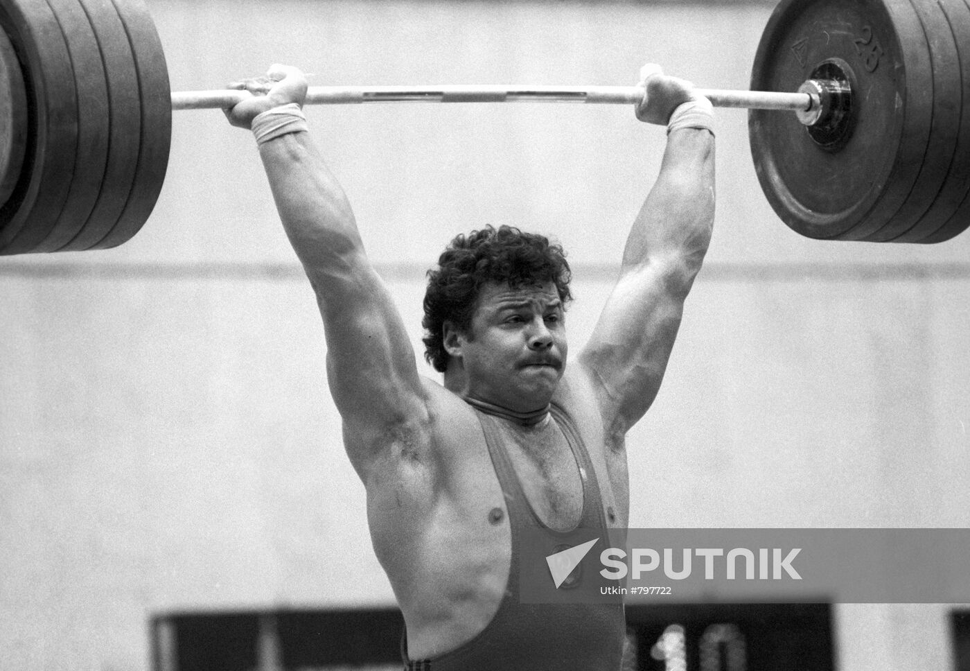 Weight lifter Alexander Kurlovich
