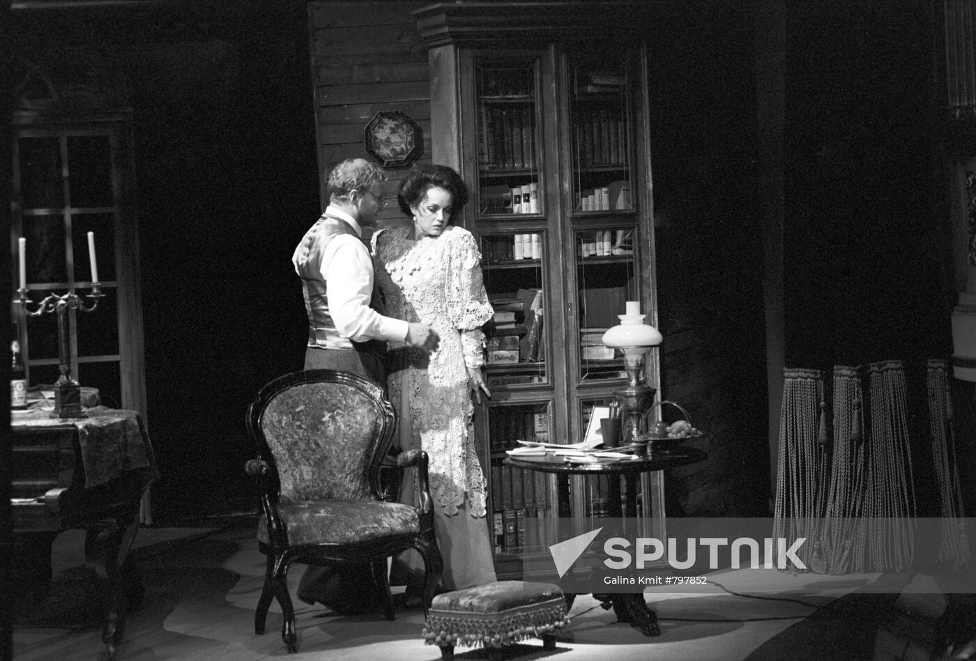 Vitaly Solomin and Svetlana Amanova