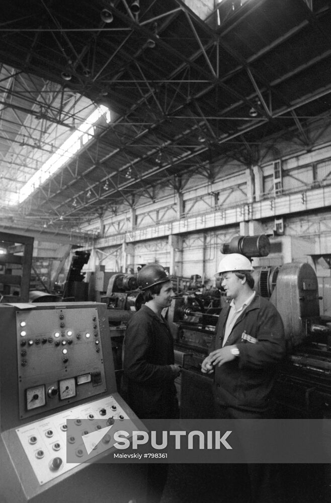 In a shop of the Nikopol Southern Pipe Metallurgical Plant