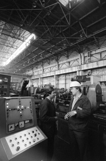 In a shop of the Nikopol Southern Pipe Metallurgical Plant