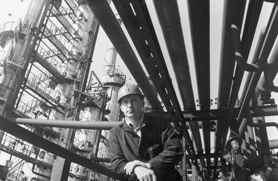 Oilfield worker Lev Cherepenin