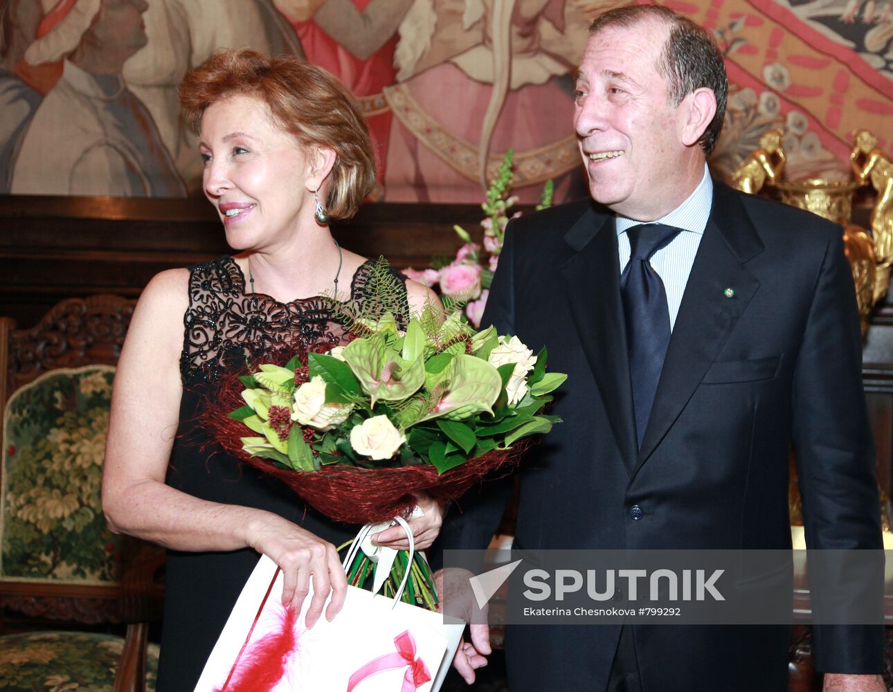 Vittorio Claudio Surdo with his spouse Roya