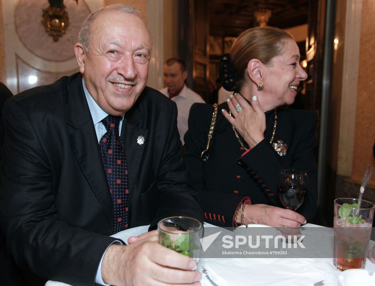 Tair Salakhov with his spouse Varvara