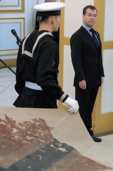 Russian President Dmitry Medvedev visits South Korea. 2nd day