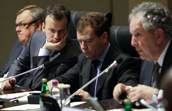 Dmitry Medvedev takes part in G20 Business Summit in Seoul