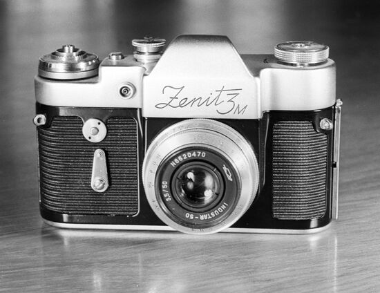 35mm Zenit-3M camera