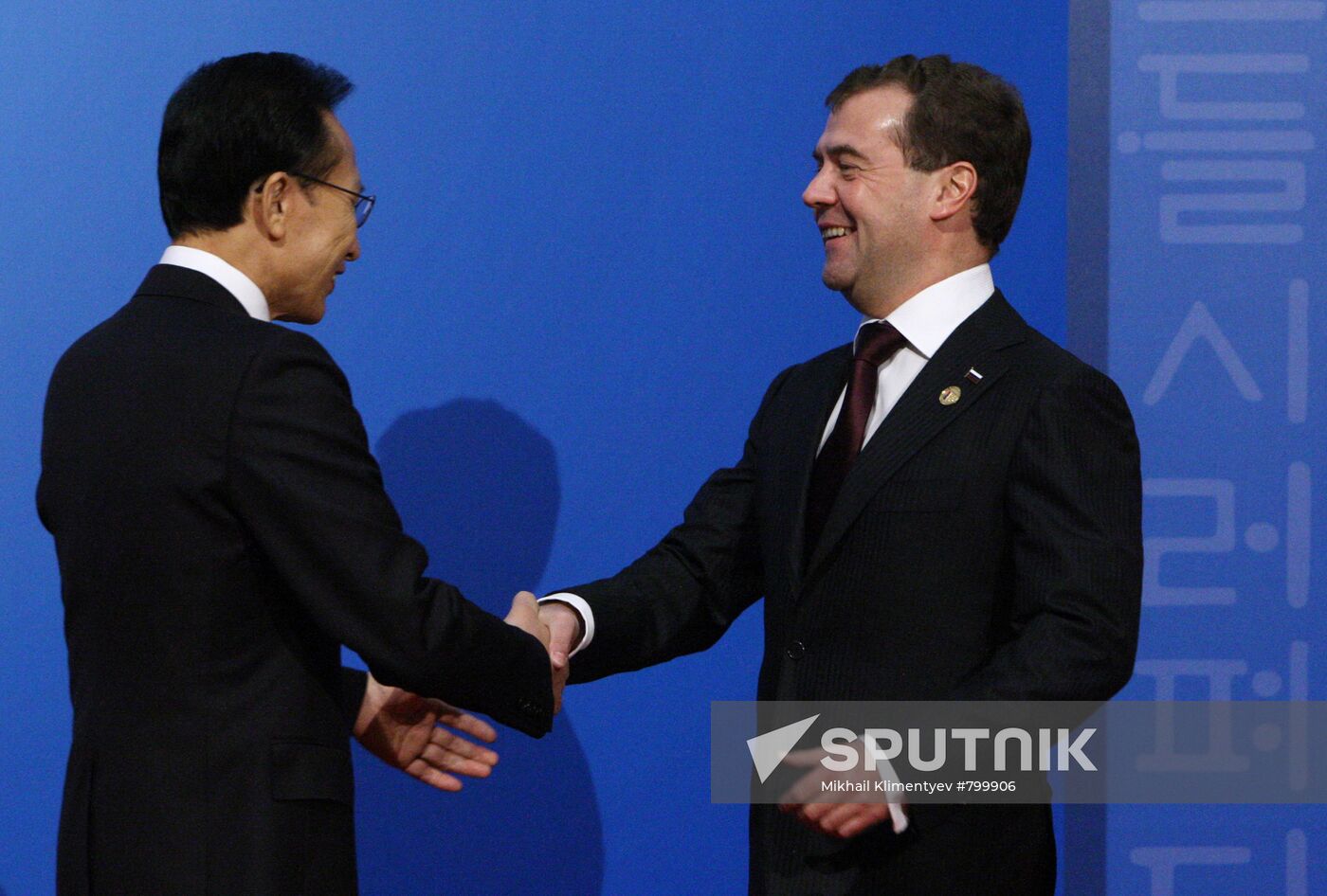 Dmitry Medvedev participates in G20 Summit in Seoul