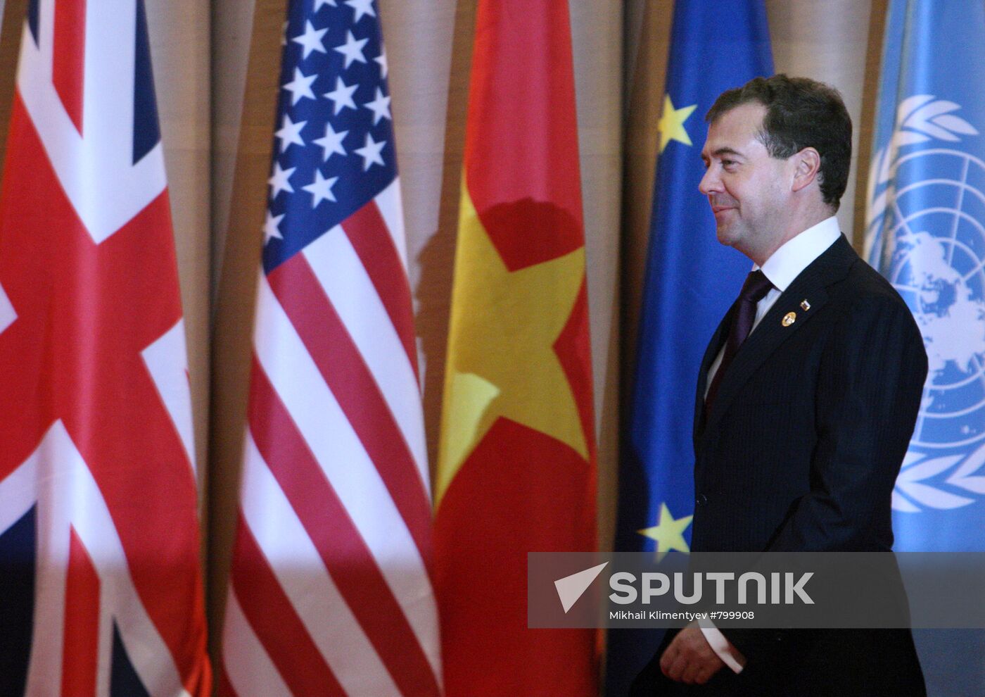 Dmitry Medvedev participates in G20 Summit in Seoul