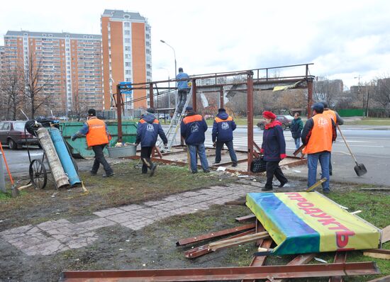 Demolition of vending kiosks in Moscow