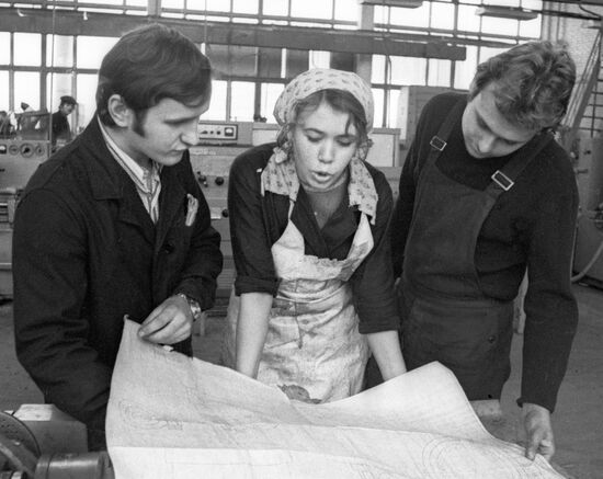 MINSK MOTORCYCLE BICYCLE WORKS BLUEPRINTS FOREMEN