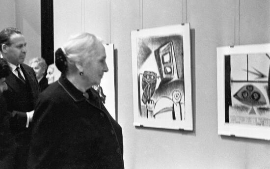 IBARRURI EXHIBITION PICASSO 