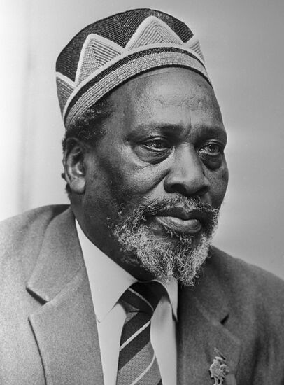 JOMO KENYATA