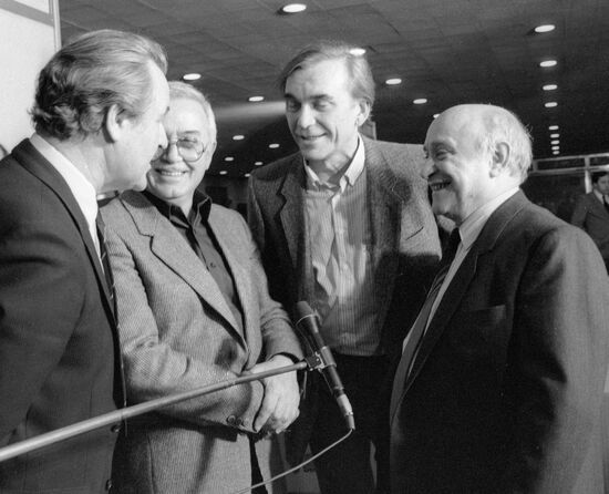 Kamshalov Abuladze Klimov Bykov