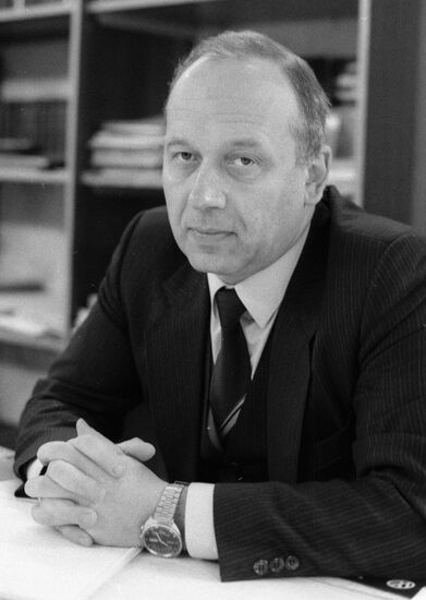 AKSENOV