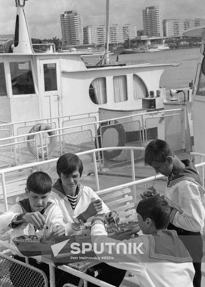 CADET CHILDREN STEAMSHIP COMPANY SHIP MODELING