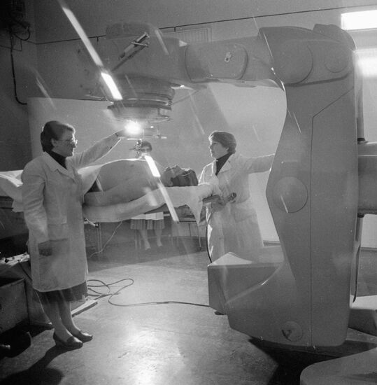PHYSICIANS PATIENT RADIOTHERAPY 
