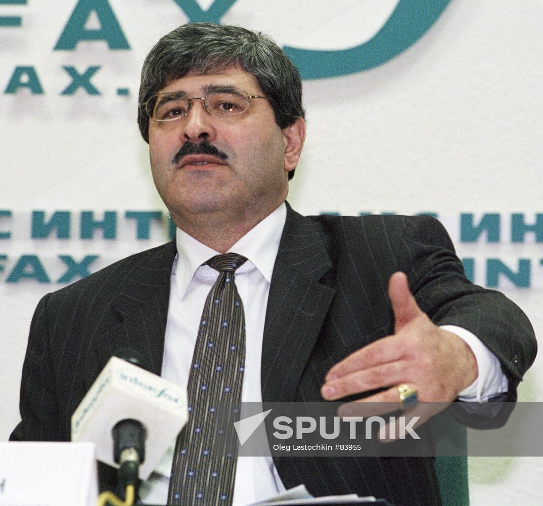 ARMEN OGANESYAN