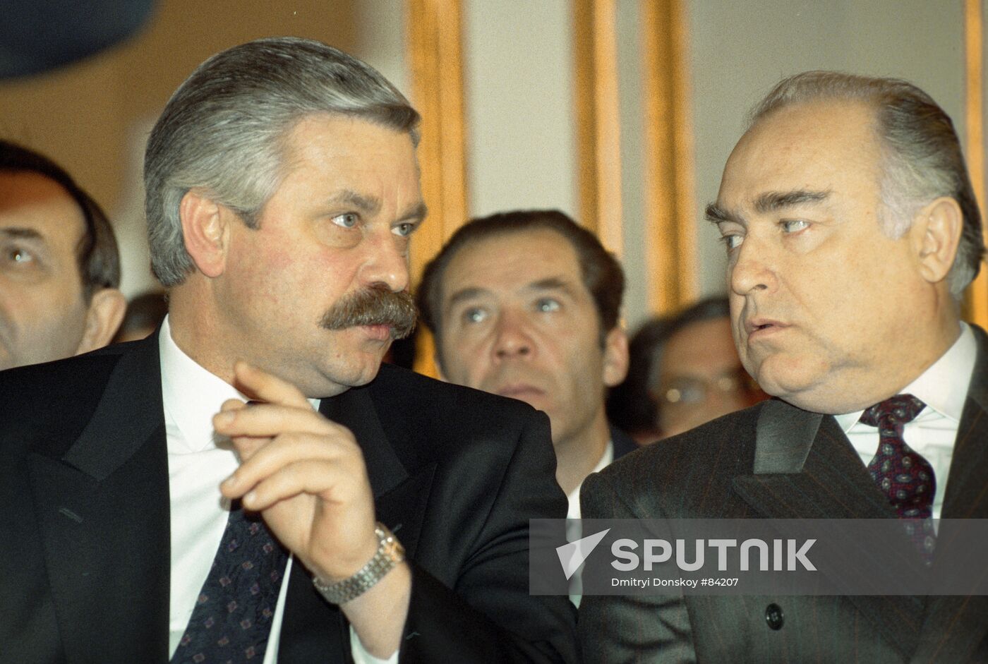 RUTSKOI CHERNOMYRDIN