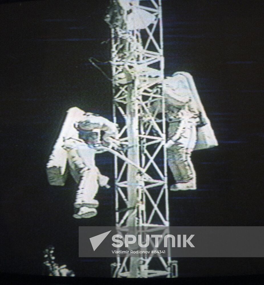 Cosmonauts Afanasyev Avdeyev extravehicular activity