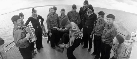 SAILORS NAVAL CAMP DANCE