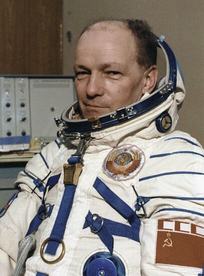 Rukavishnikov Soyuz-33