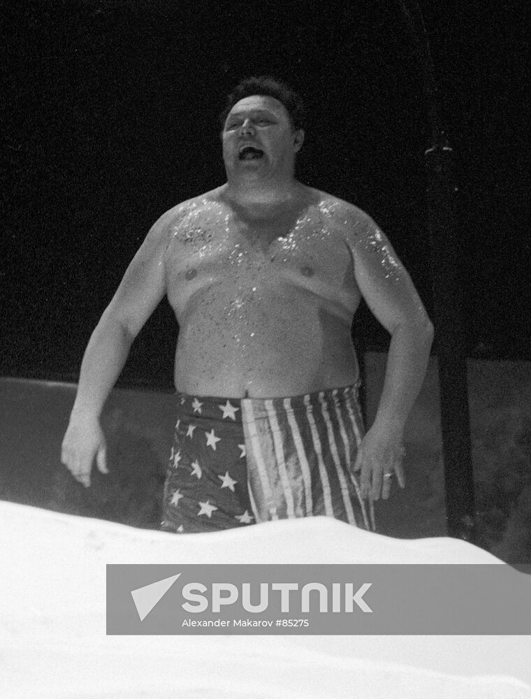 VYACHESLAV NEVINNY