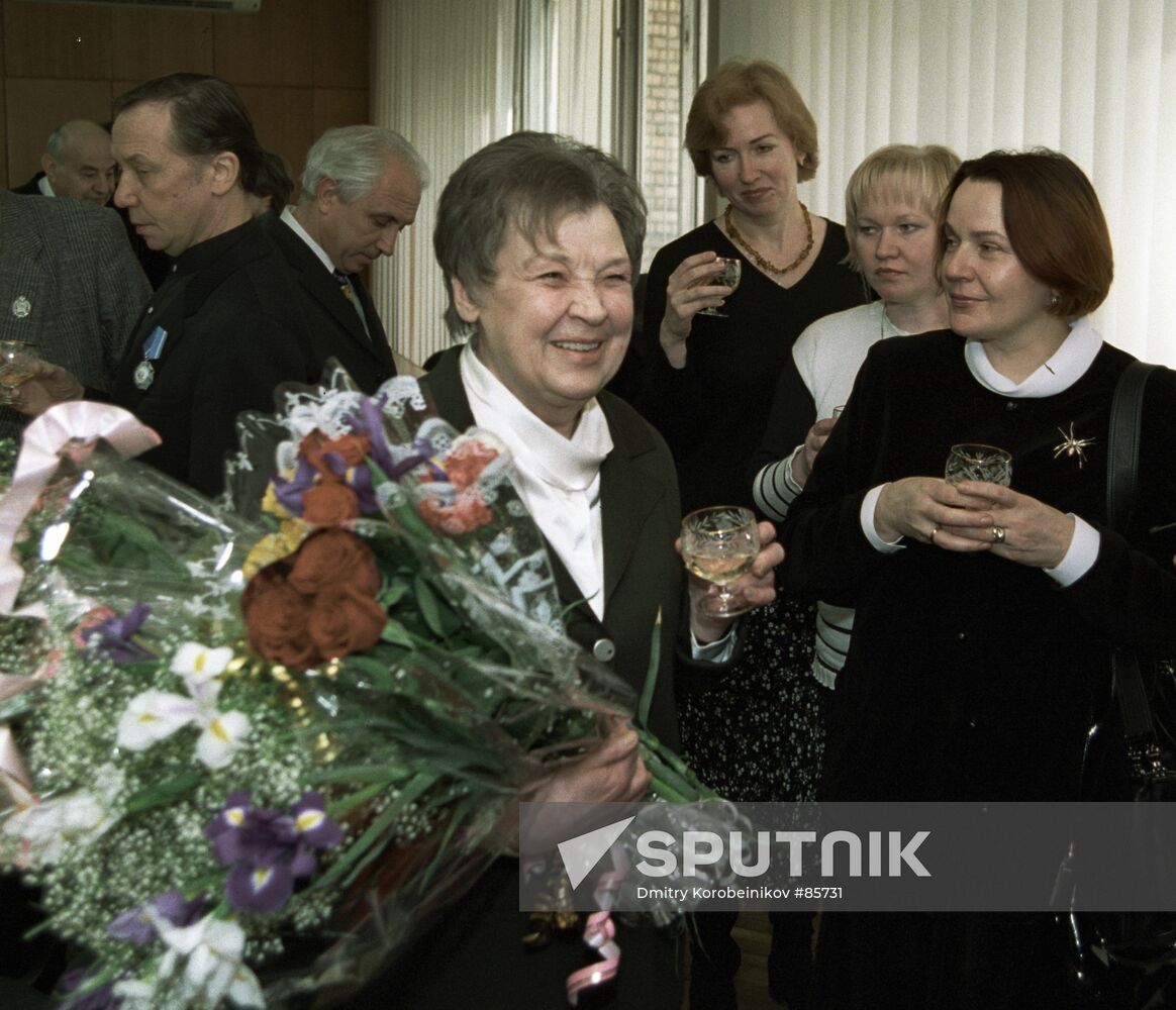 NIKULINA