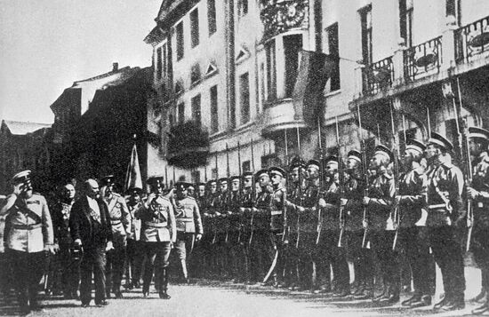 POINCARE PETROGRAD