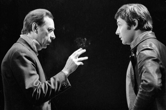 ефремов абдулов