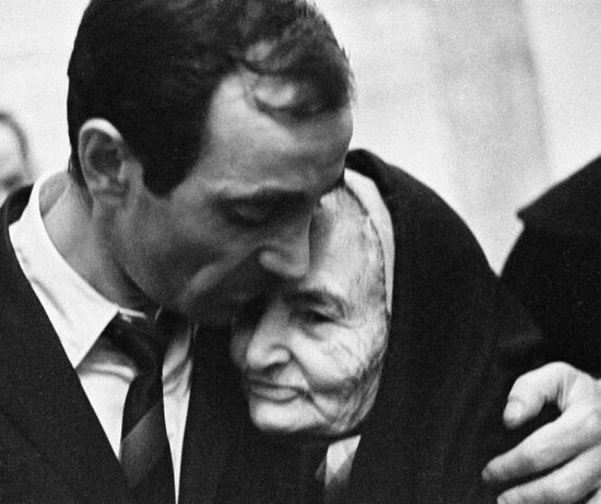 AZNAVOUR SINGER COMPOSER