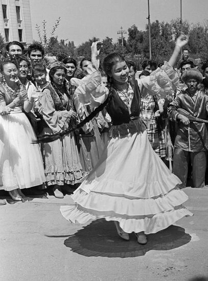 Kazakh dance