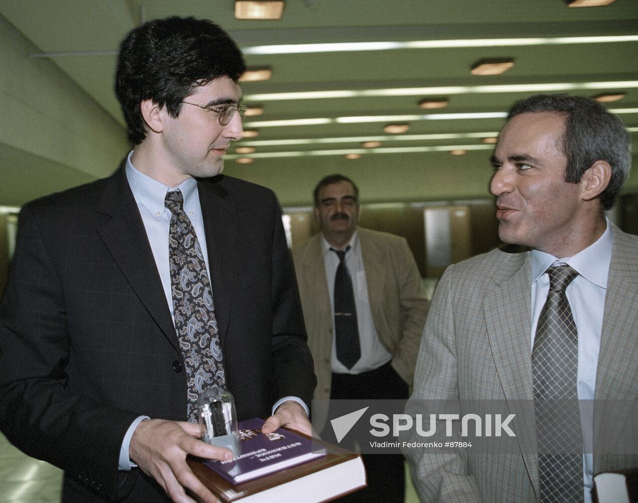 GRANDMASTERS KRAMNIK KASPAROV