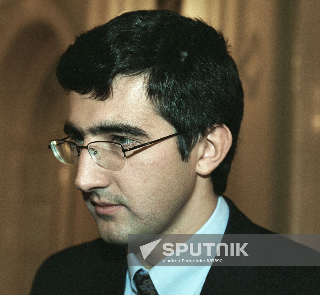 GRANDMASTER KRAMNIK 
