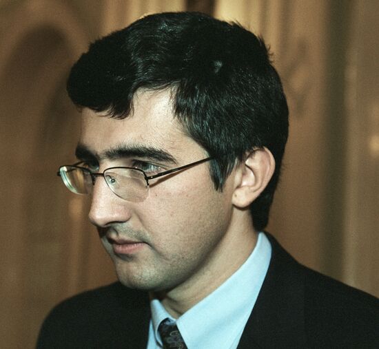 GRANDMASTER KRAMNIK 