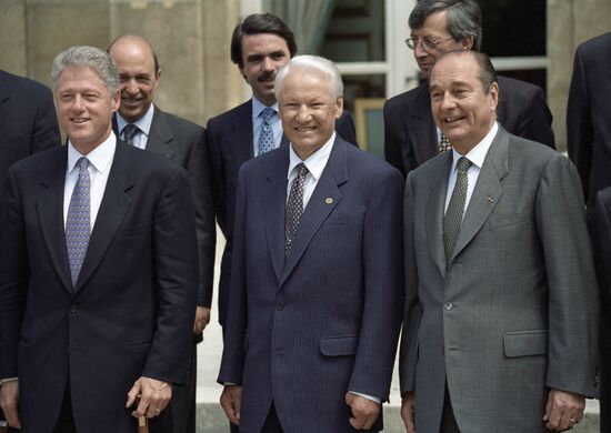 Yeltsin Clinton Chirac Russia NATO Act