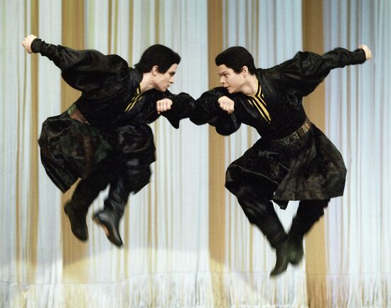 KALMYK DANCE