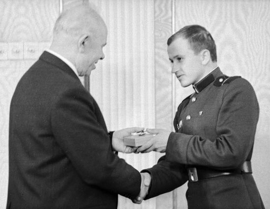 PODGORNY AWARD DEFENDER DAMANSKY ISLAND