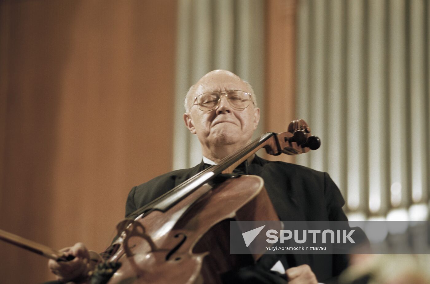 ROSTROPOVICH