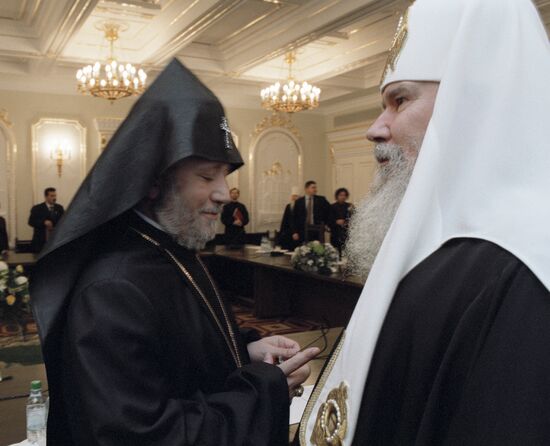 Alexy II and Gareguin II 