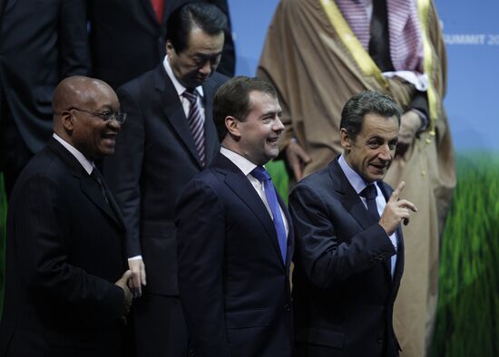 Dmitry Medvedev attends G20 summit in Seoul